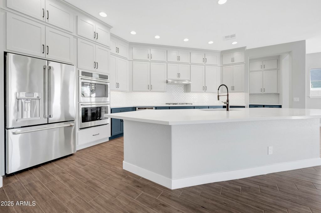 Photo of 5604 N 202nd Lane, Litchfield Park, AZ 85340 (MLS # 6897023)