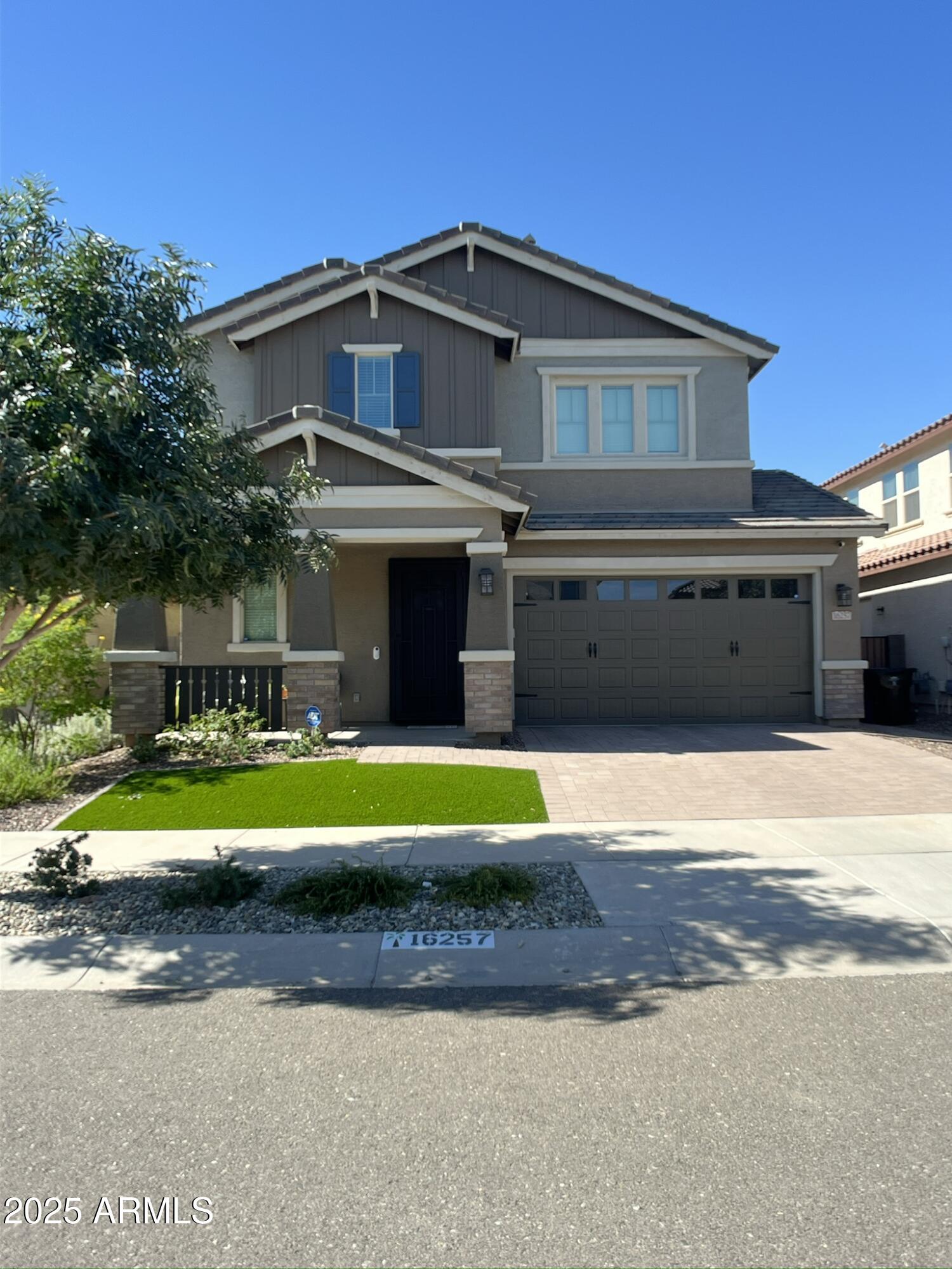 16257 W Avenida Del Sol -- W