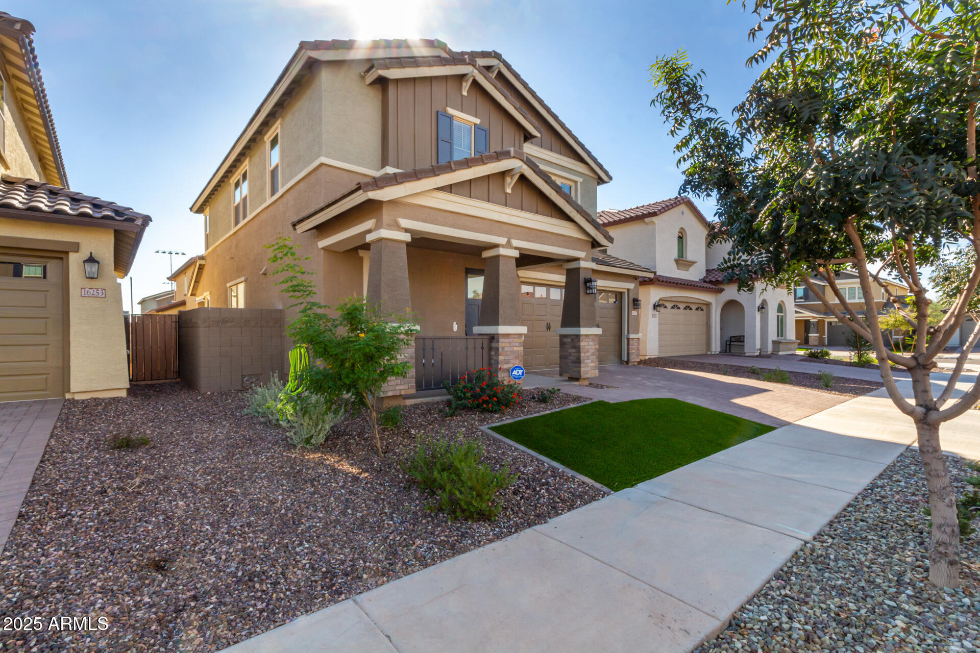 16257 W Avenida Del Sol -- W