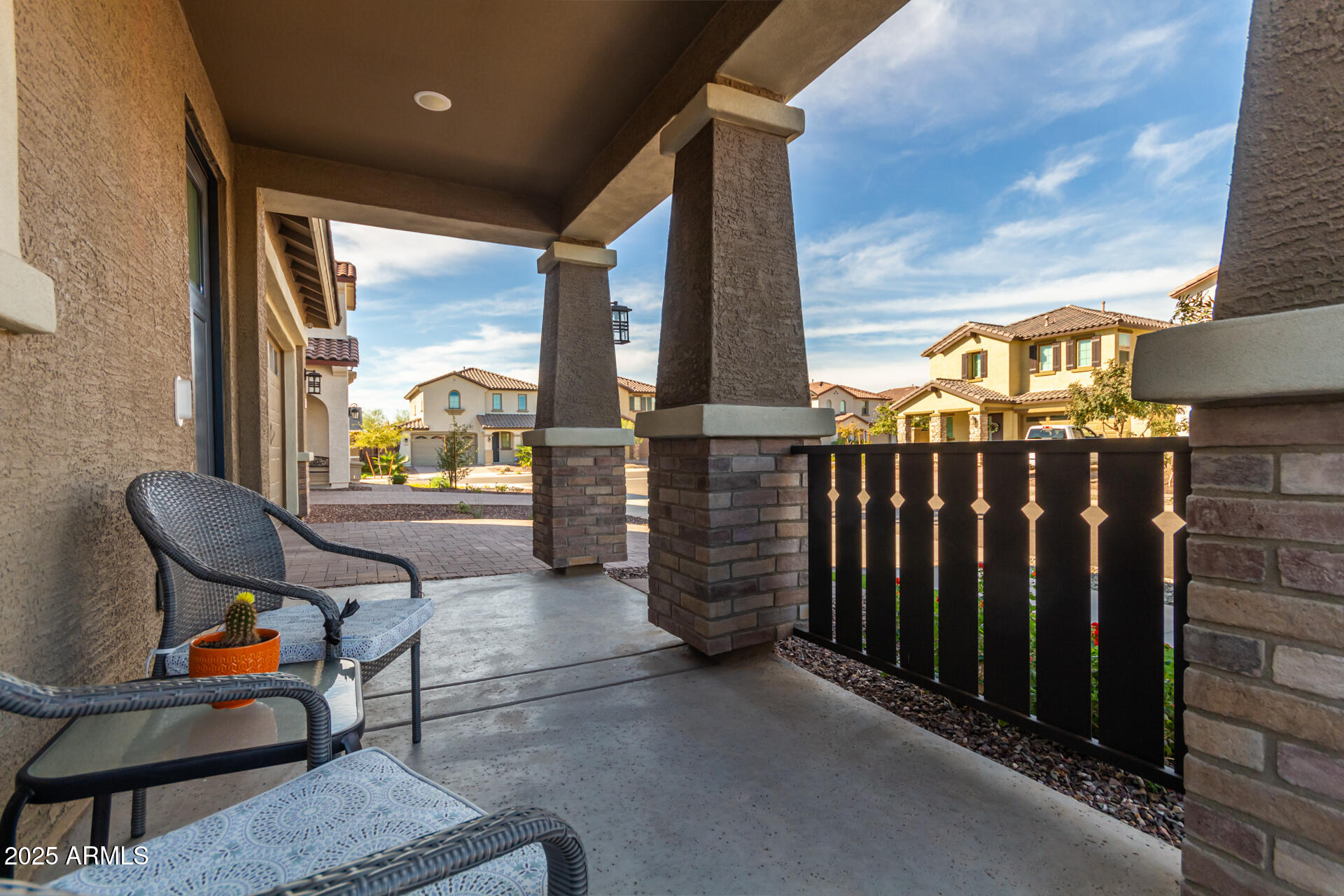 16257 W Avenida Del Sol -- W