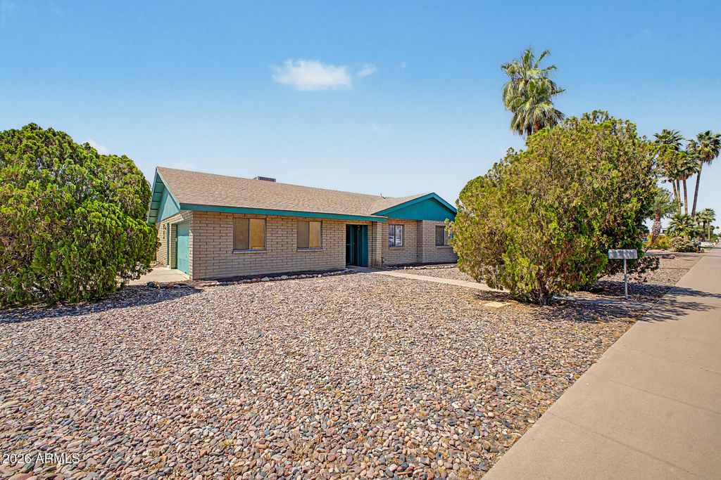 Photo of 2557 E Encanto Street, Mesa, AZ 85213 (MLS # 7027970)