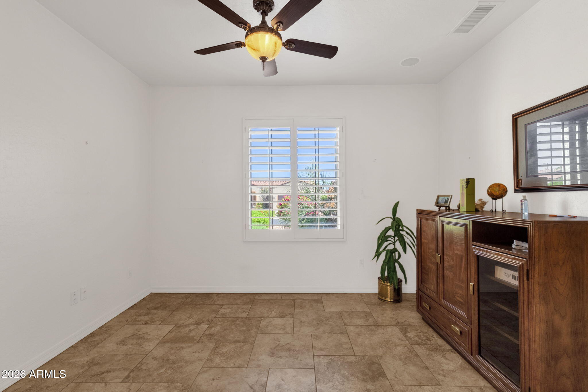 19926 N CRESCENT Way