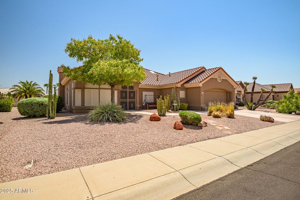Photo of 22009 N Via De La Caballa, Sun City West, AZ 85375 (MLS # 6905505)