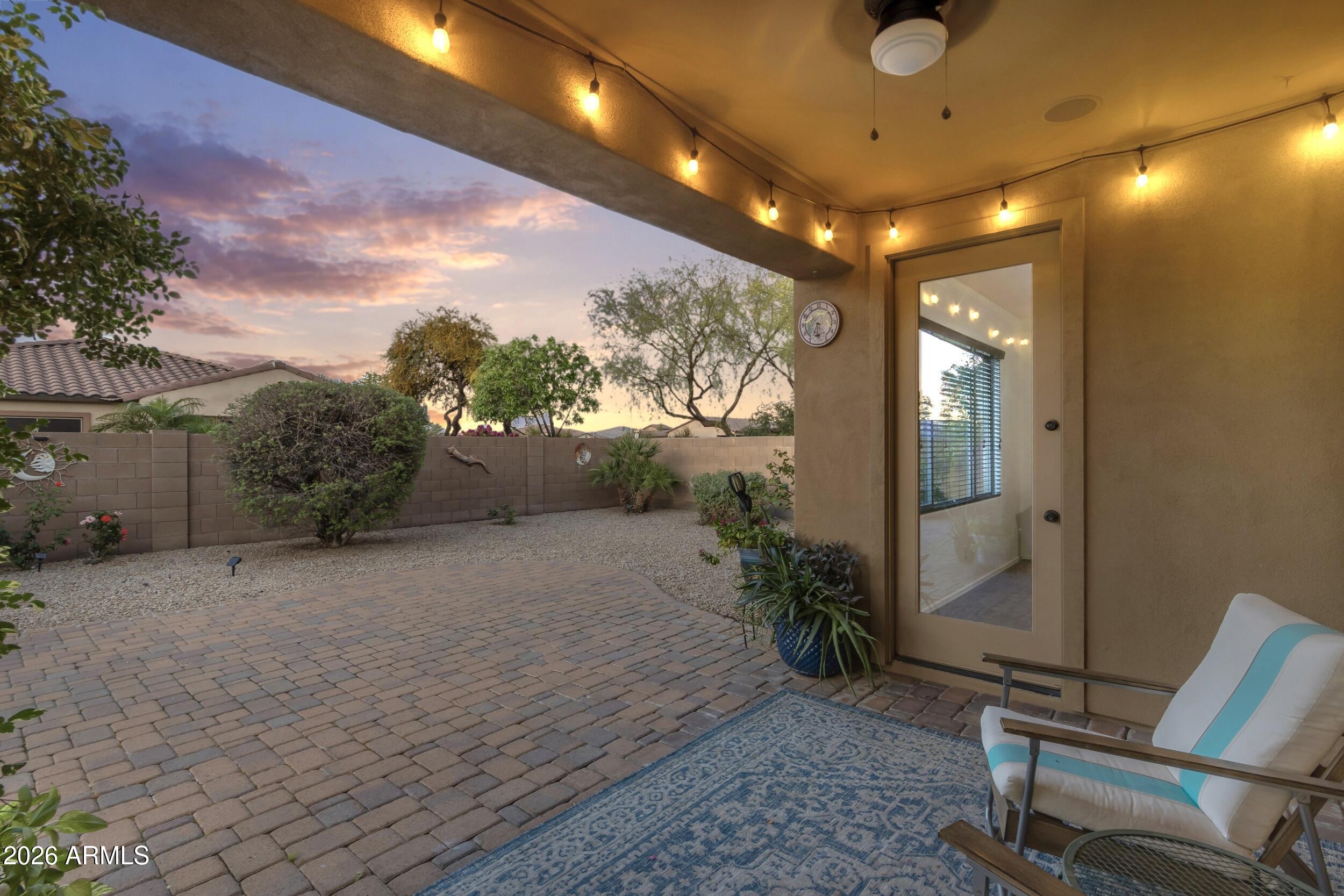 3994 E GRAND CANYON Place