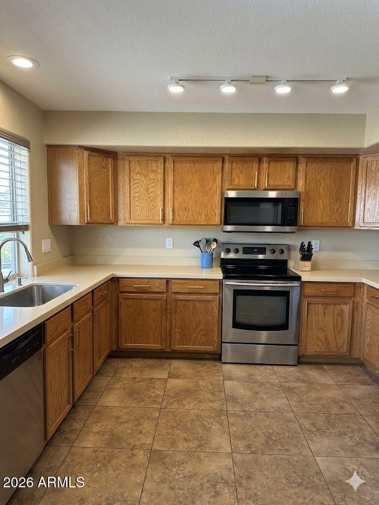 12466 W EL NIDO Lane