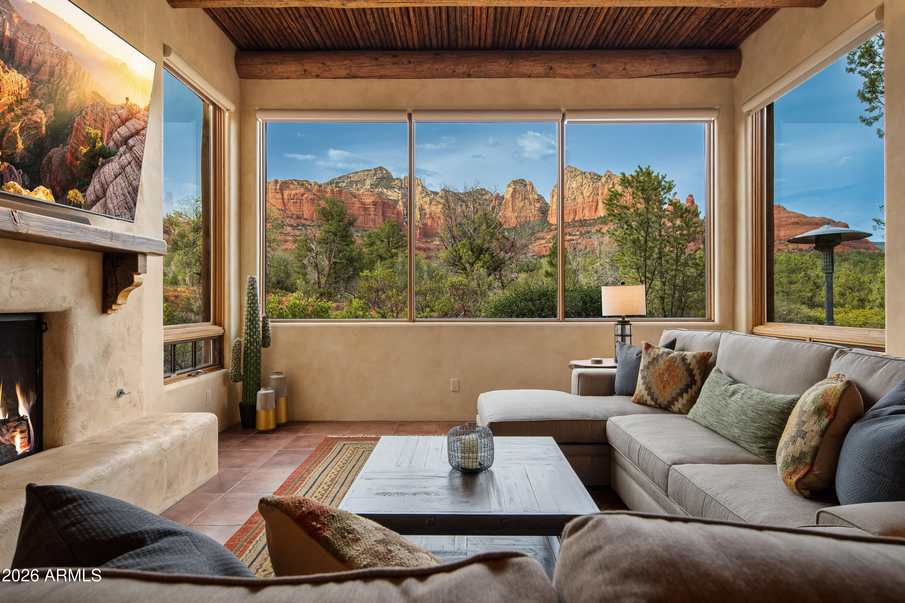 350 Navajo Trail