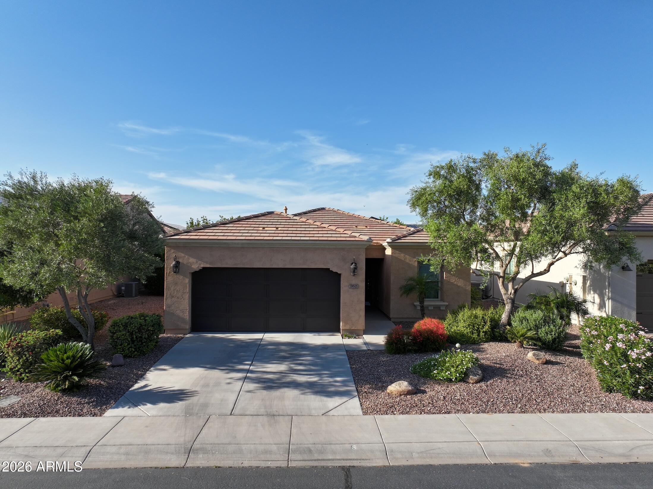 762 E LADDOOS Avenue