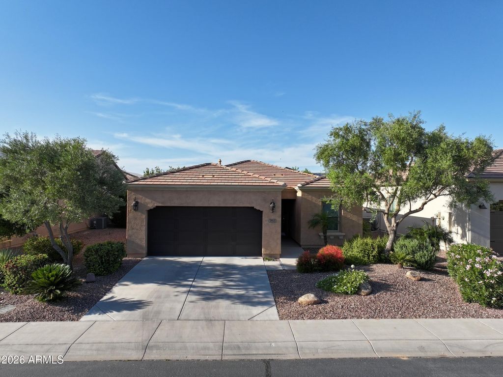 Photo of 762 E Laddoos Avenue, Queen Creek, AZ 85140 (MLS # 7016970)