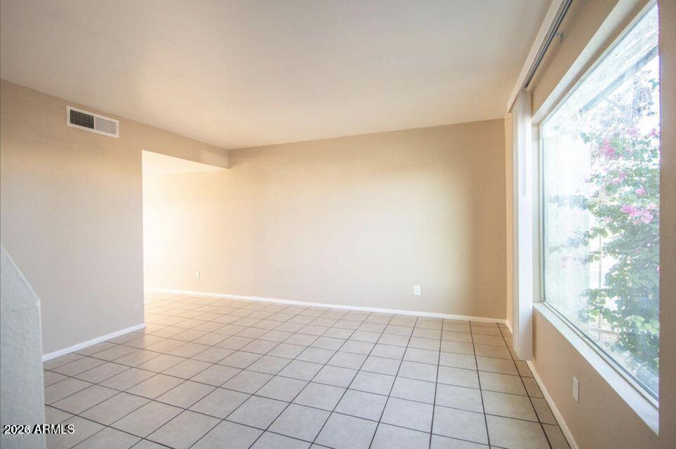 3840 N 43RD Avenue 9