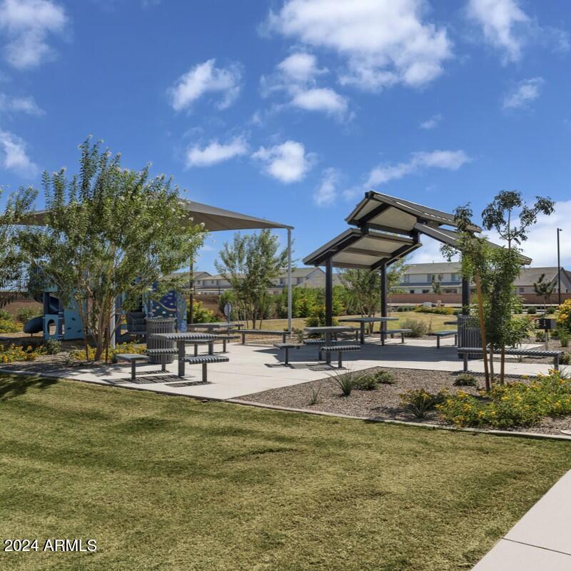 21151 E ARROWHEAD Trail