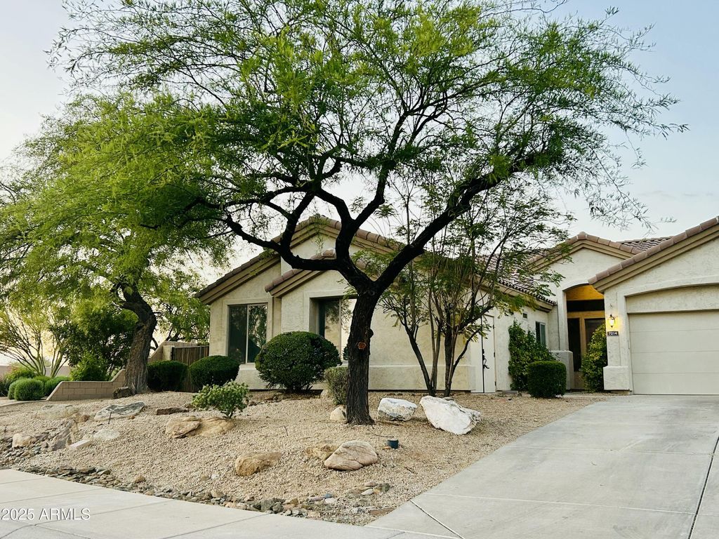 Photo of 7214 E Rustling Pass, Scottsdale, AZ 85255 (MLS # 6872032)