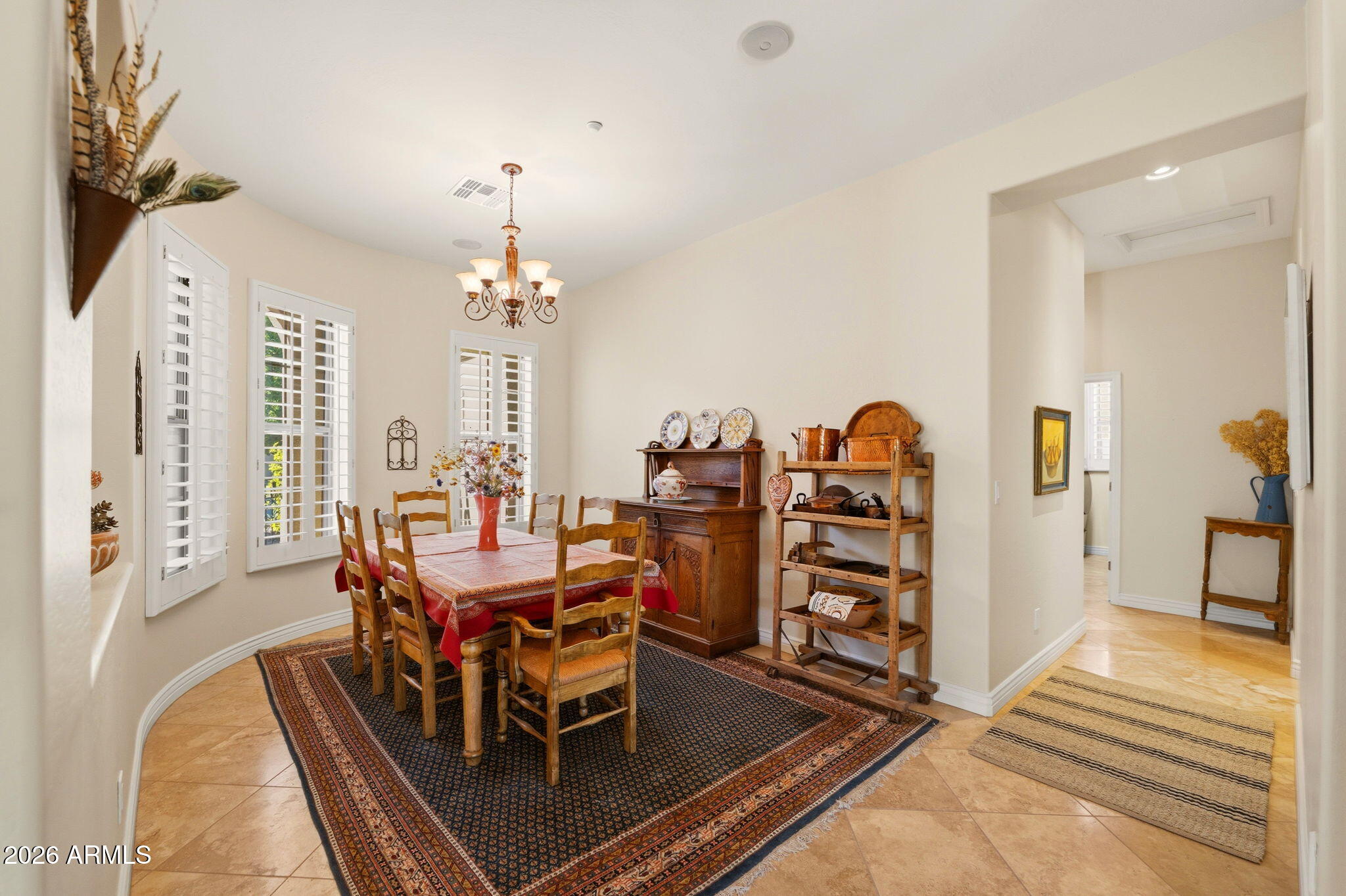 2526 W PUMPKIN RIDGE Drive