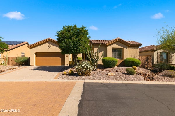 2526 W PUMPKIN RIDGE DR, ANTHEM, AZ 85086 - Image b734abd2a37ea556d2fcd884f41cd554/1836354289