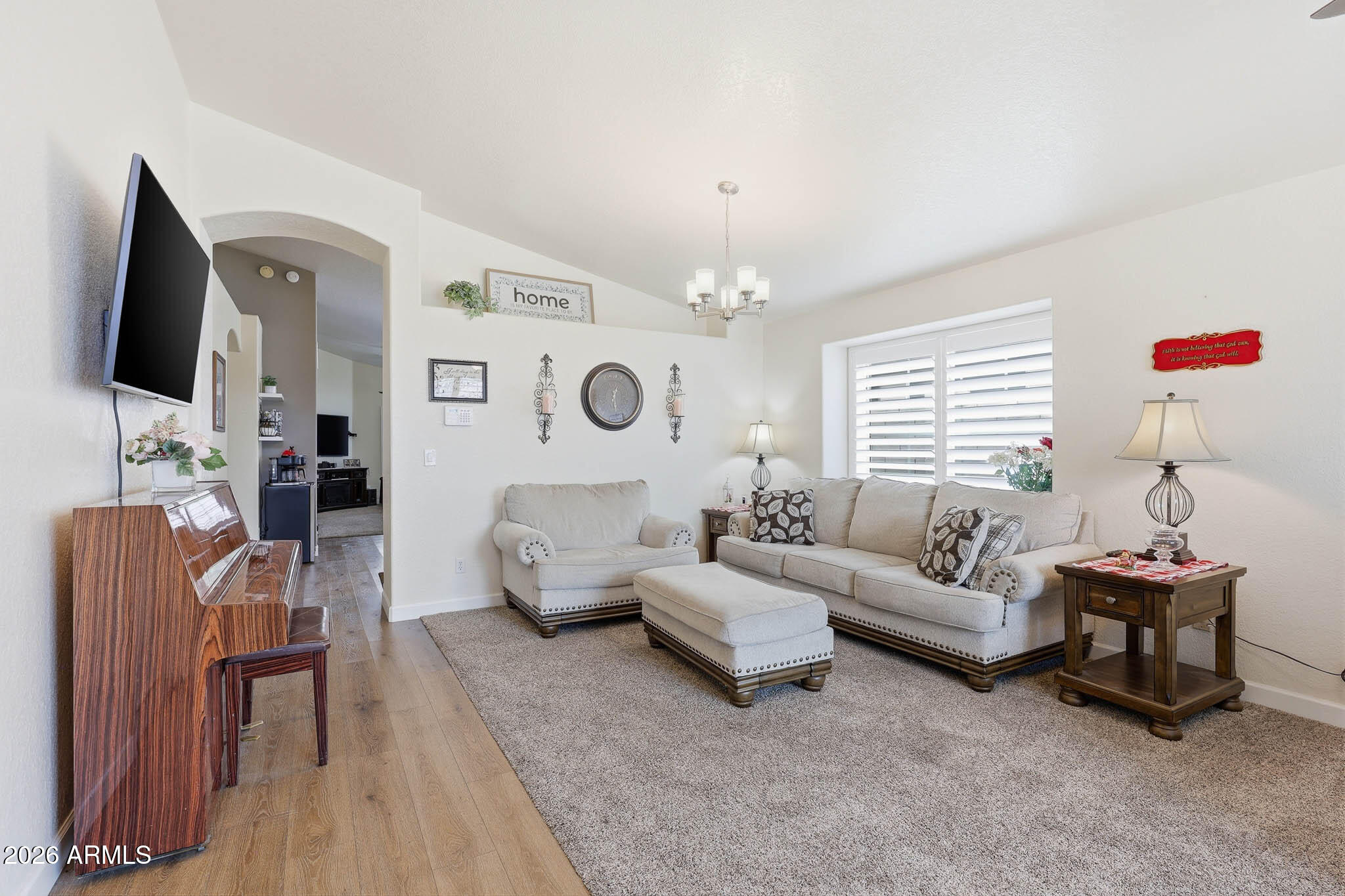 8623 W PARADISE Lane