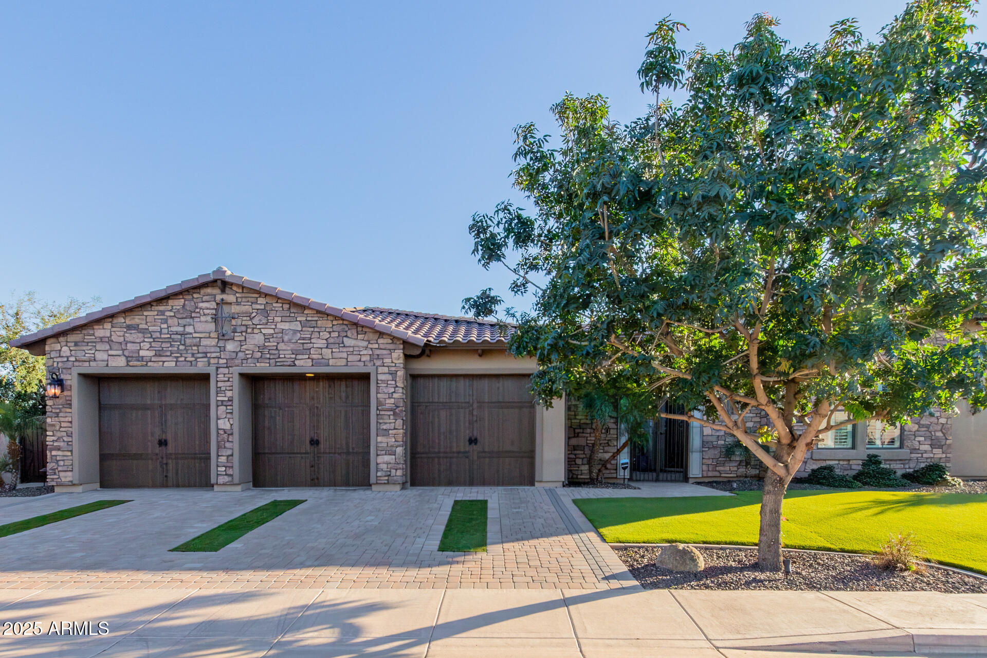 Homes for Sale in Queen Creek Arizona 1 3305 E KENWOOD Street