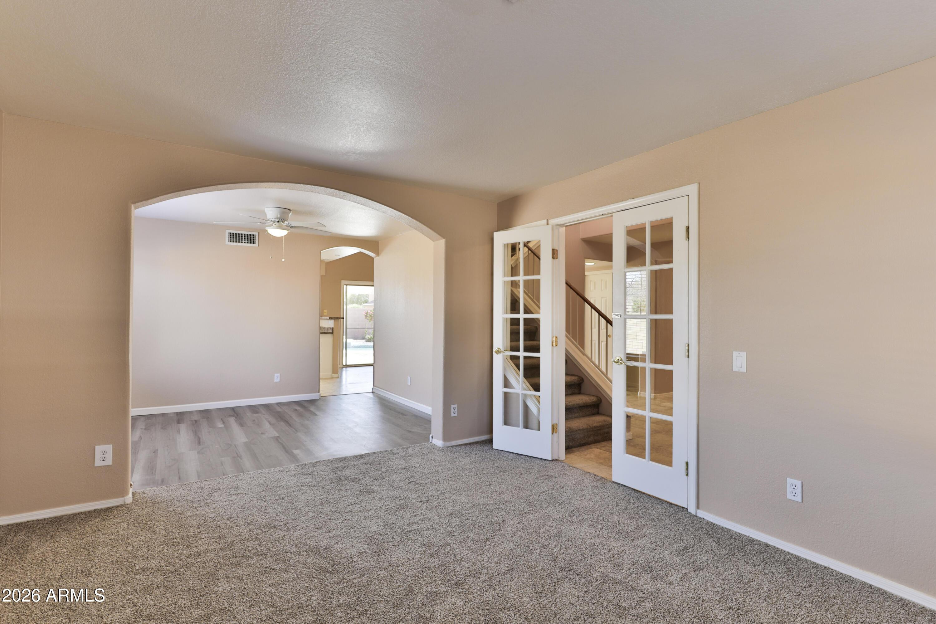 MEADOWS AT INDENENDENCE - Residential Lease