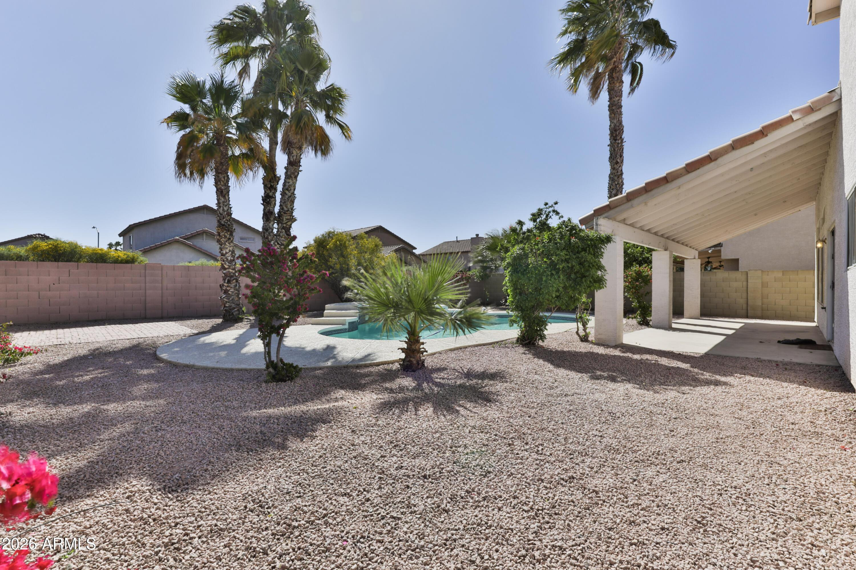 MEADOWS AT INDENENDENCE - Residential Lease