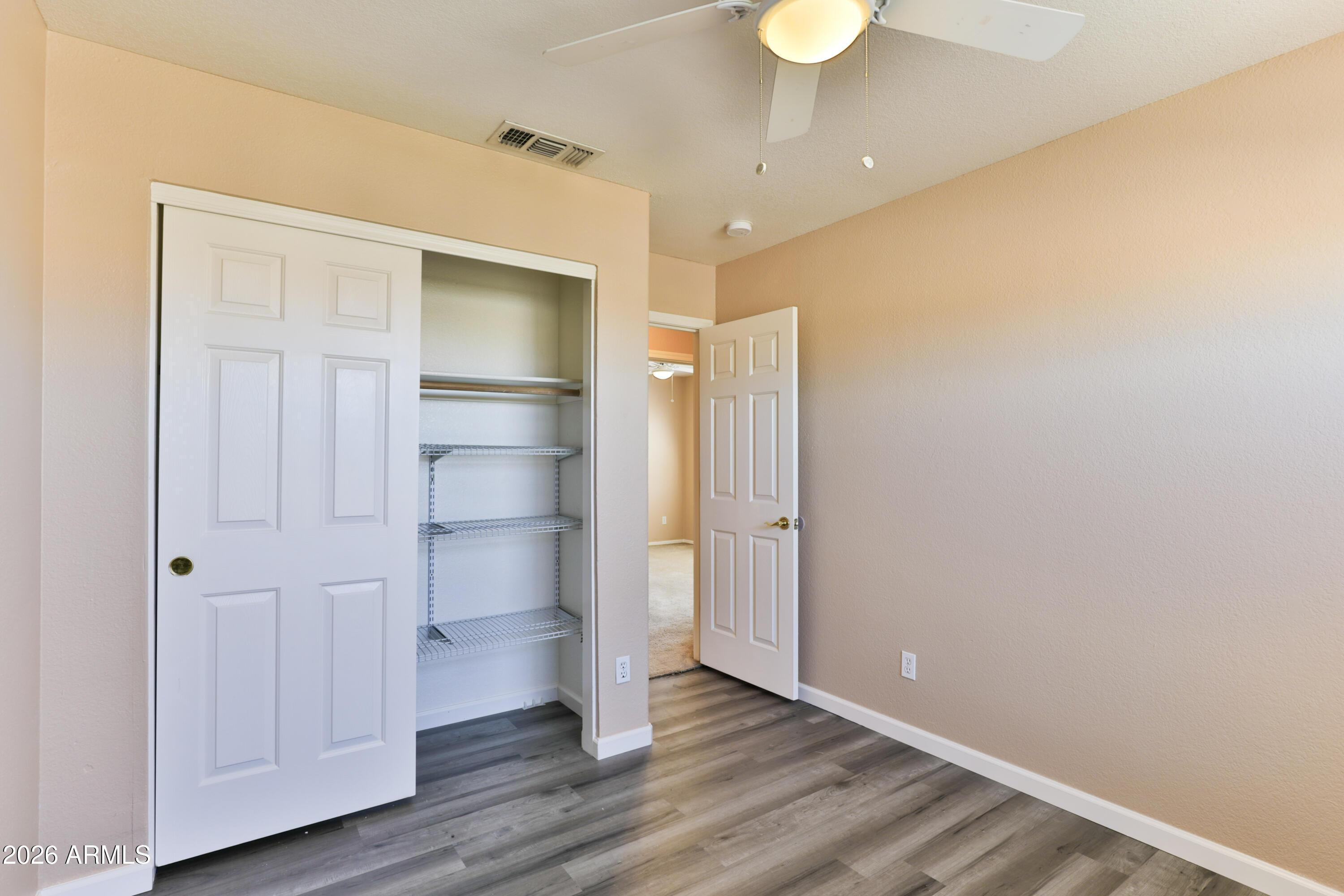 MEADOWS AT INDENENDENCE - Residential Lease