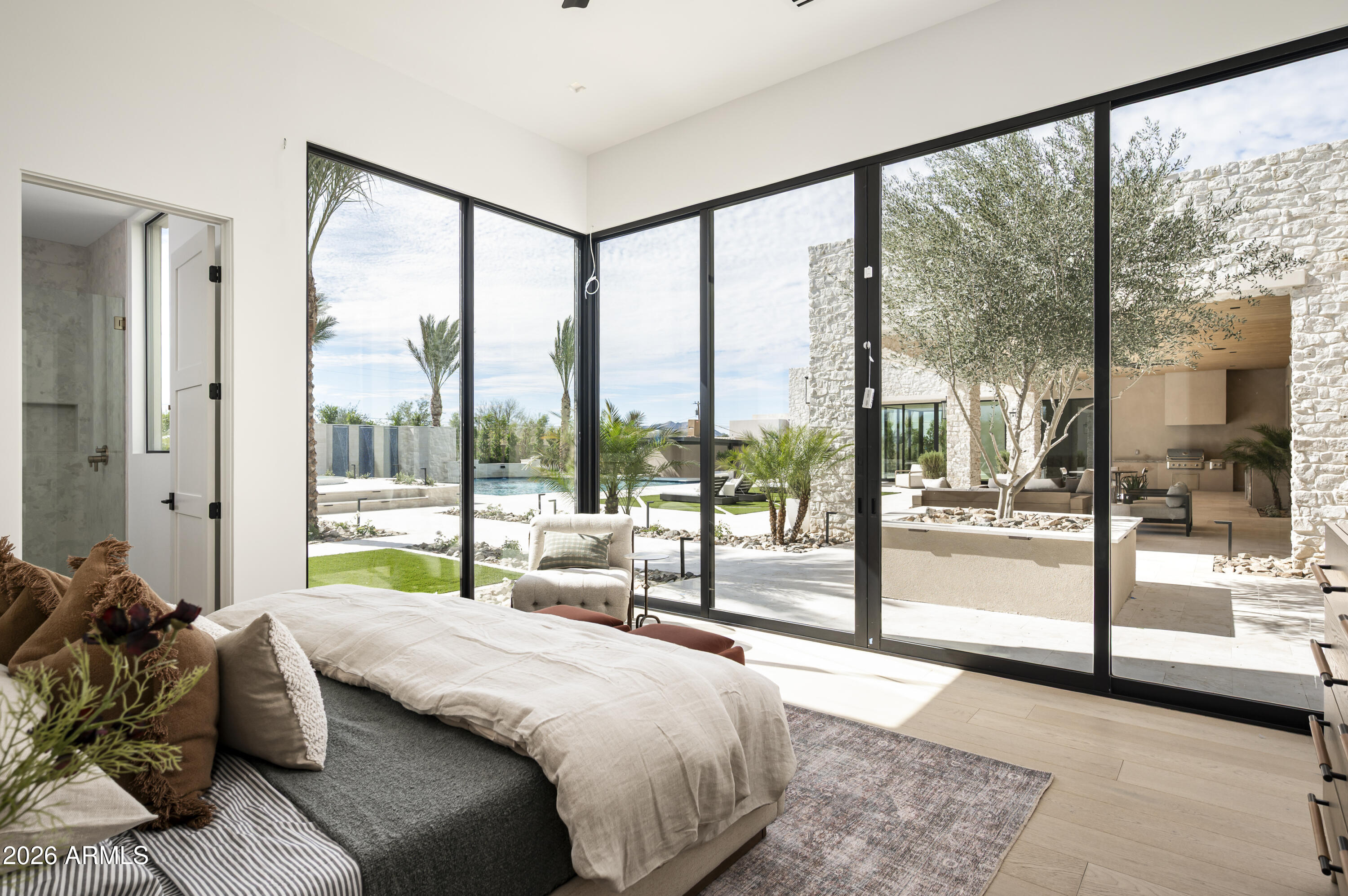DESERT ESTATES UNIT 1 LOT 21 AND NORTH SCOTTSDALE - Residential