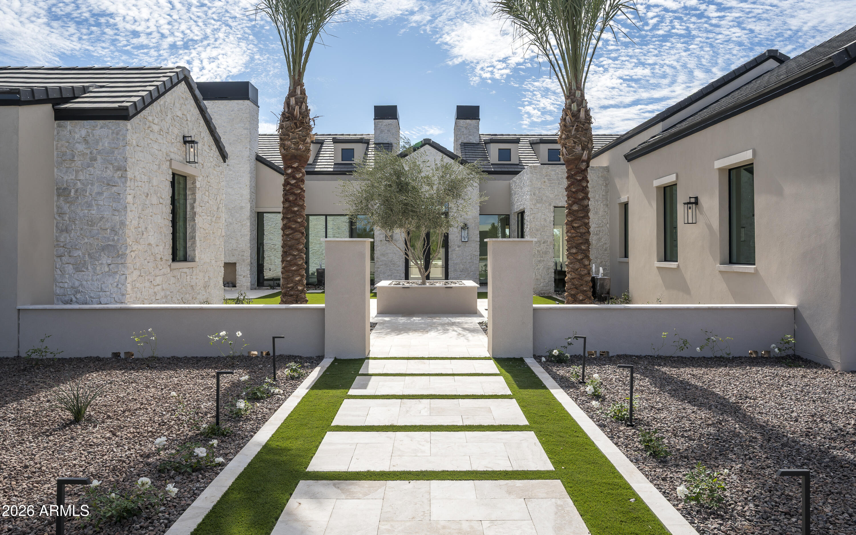 DESERT ESTATES UNIT 1 LOT 21 AND NORTH SCOTTSDALE - Residential