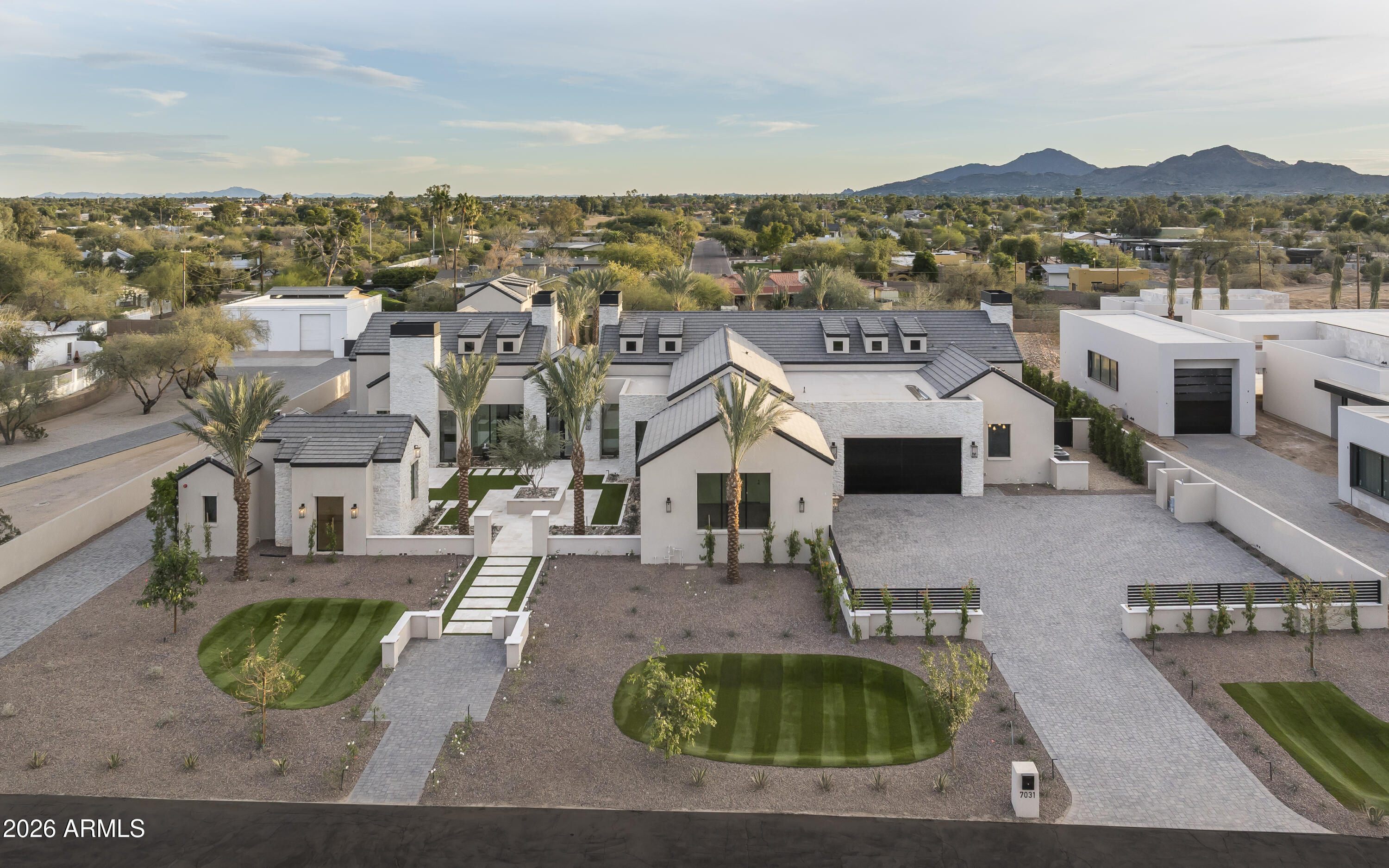 DESERT ESTATES UNIT 1 LOT 21 AND NORTH SCOTTSDALE - Residential