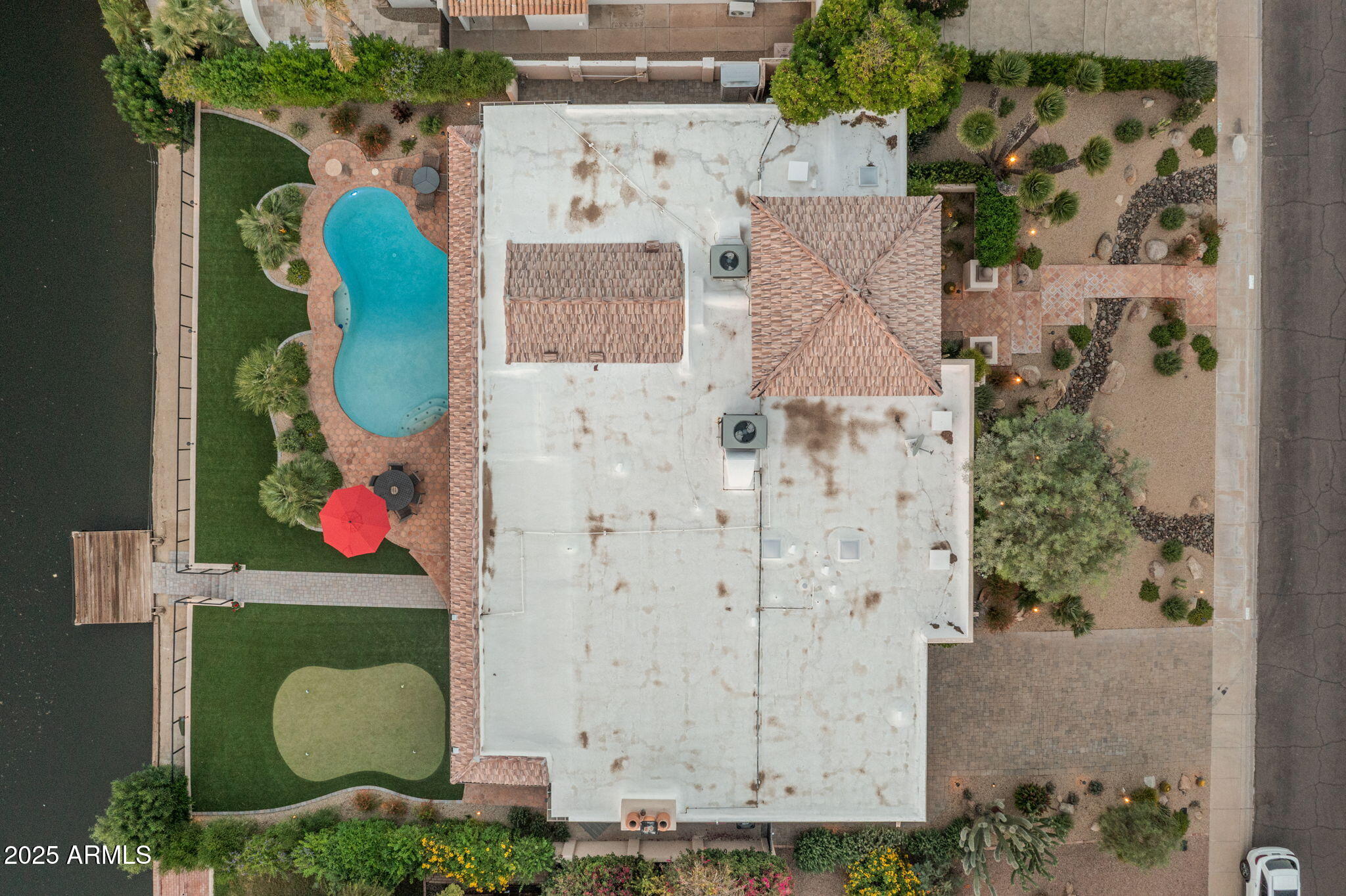 7620 E VIA DEL PLACITO --