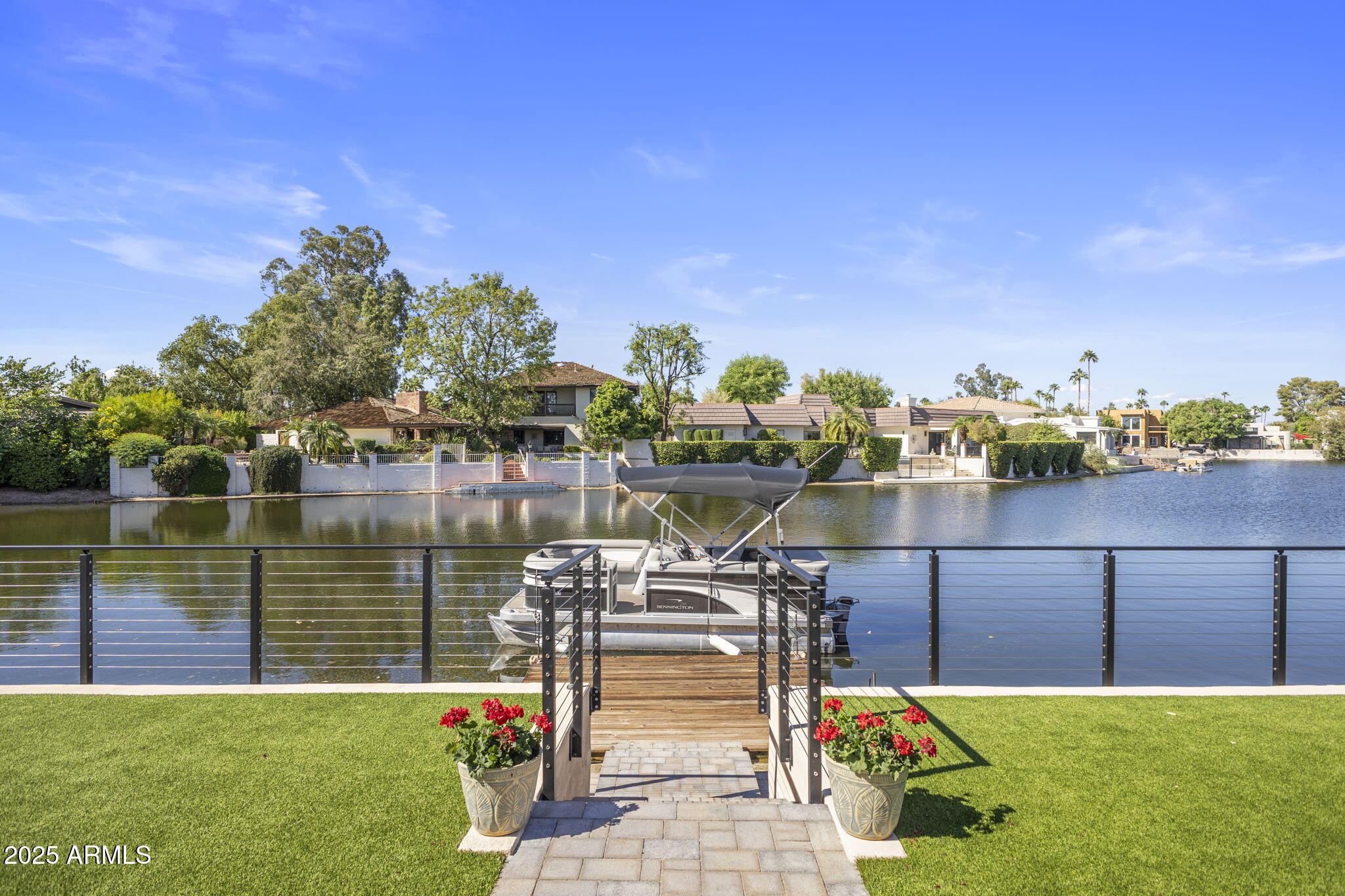 7620 E VIA DEL PLACITO --