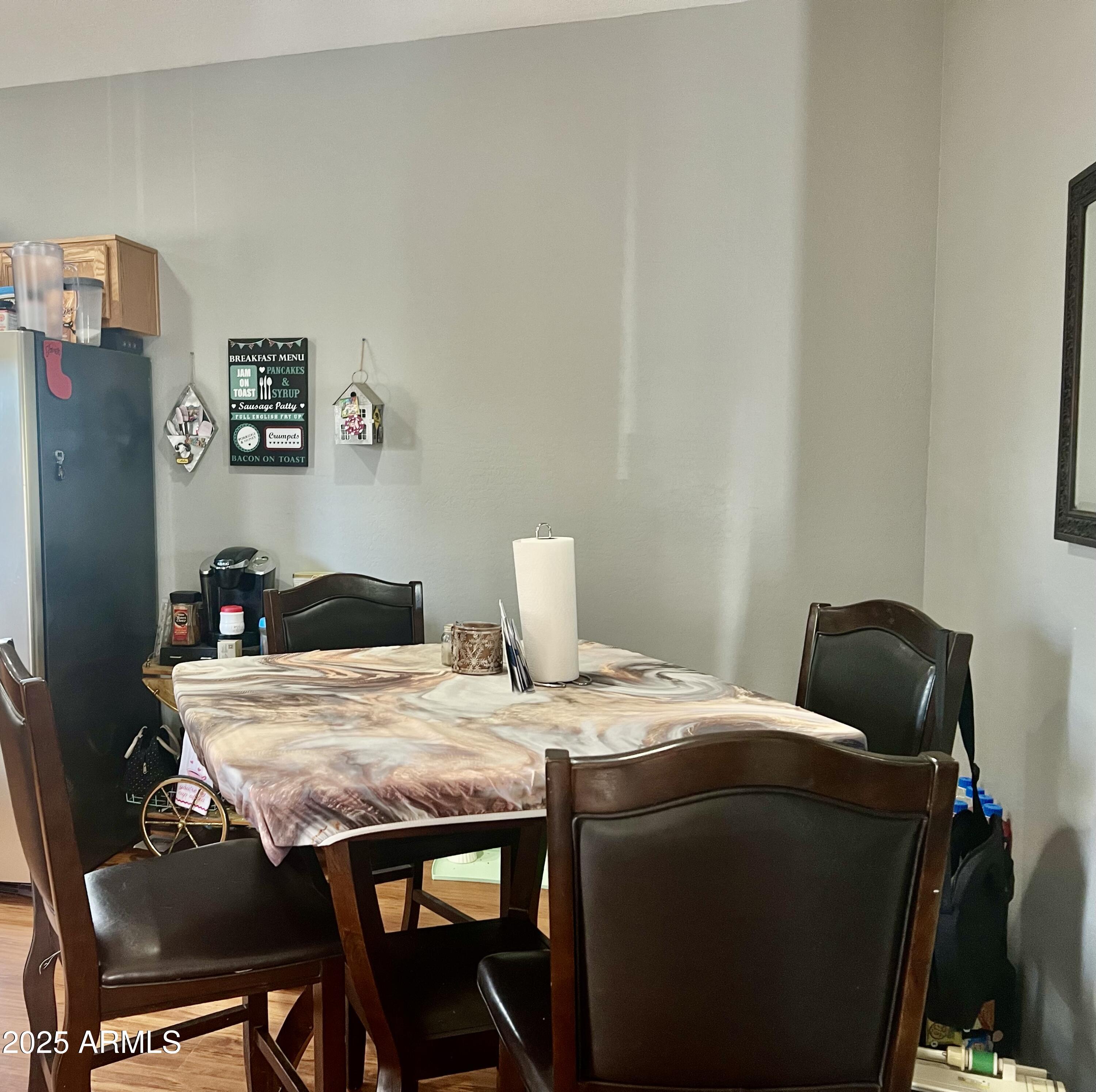 2311 E HARTFORD Avenue 38