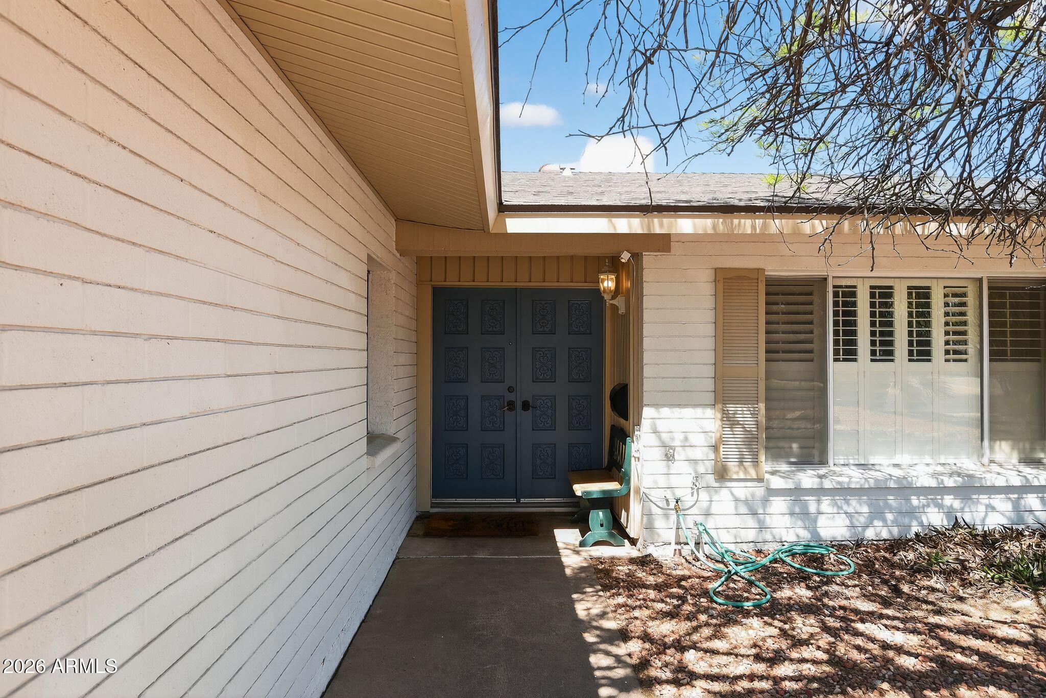 1722 E LA JOLLA Drive