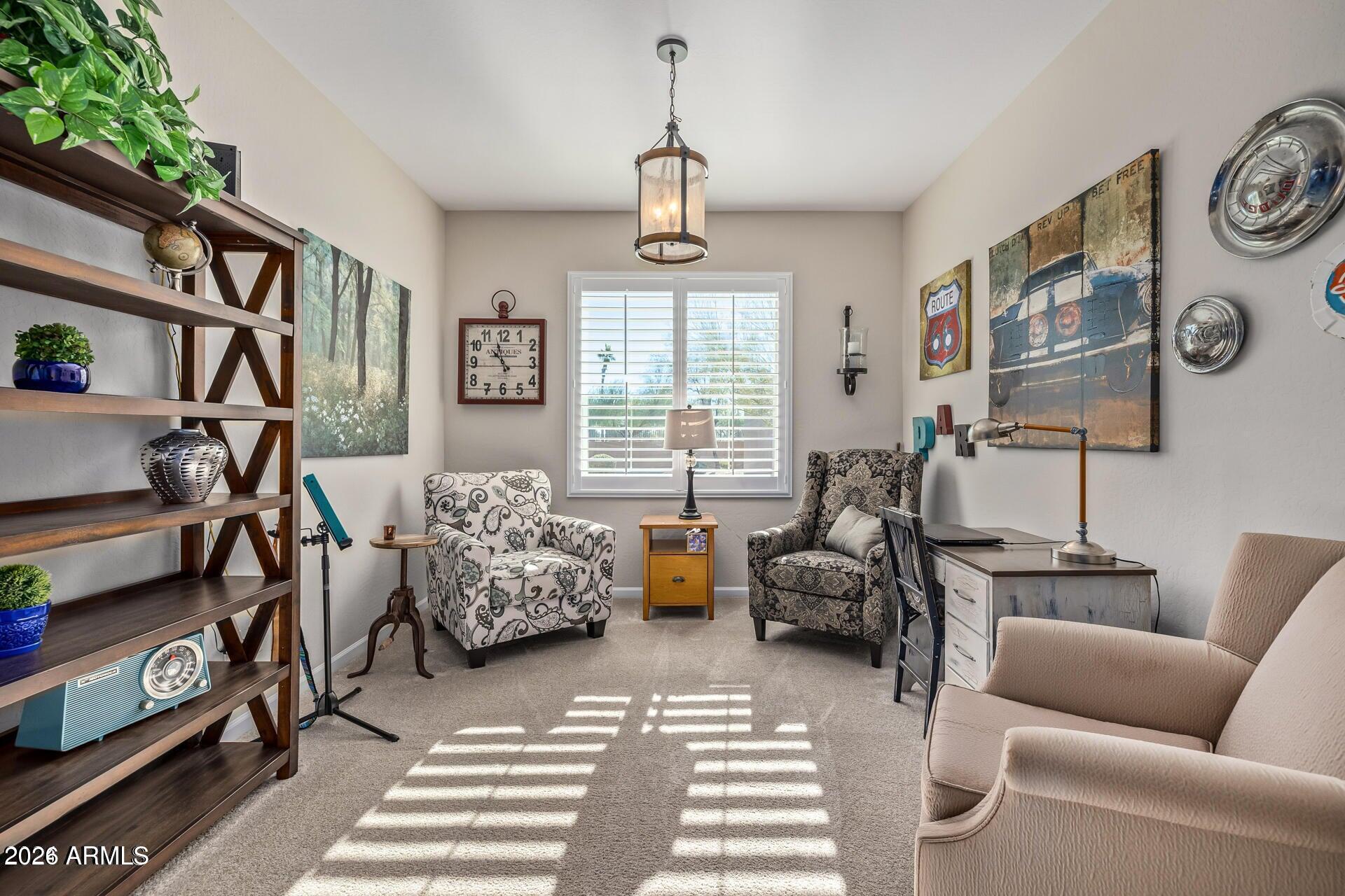 5837 N TURQUOISE Lane