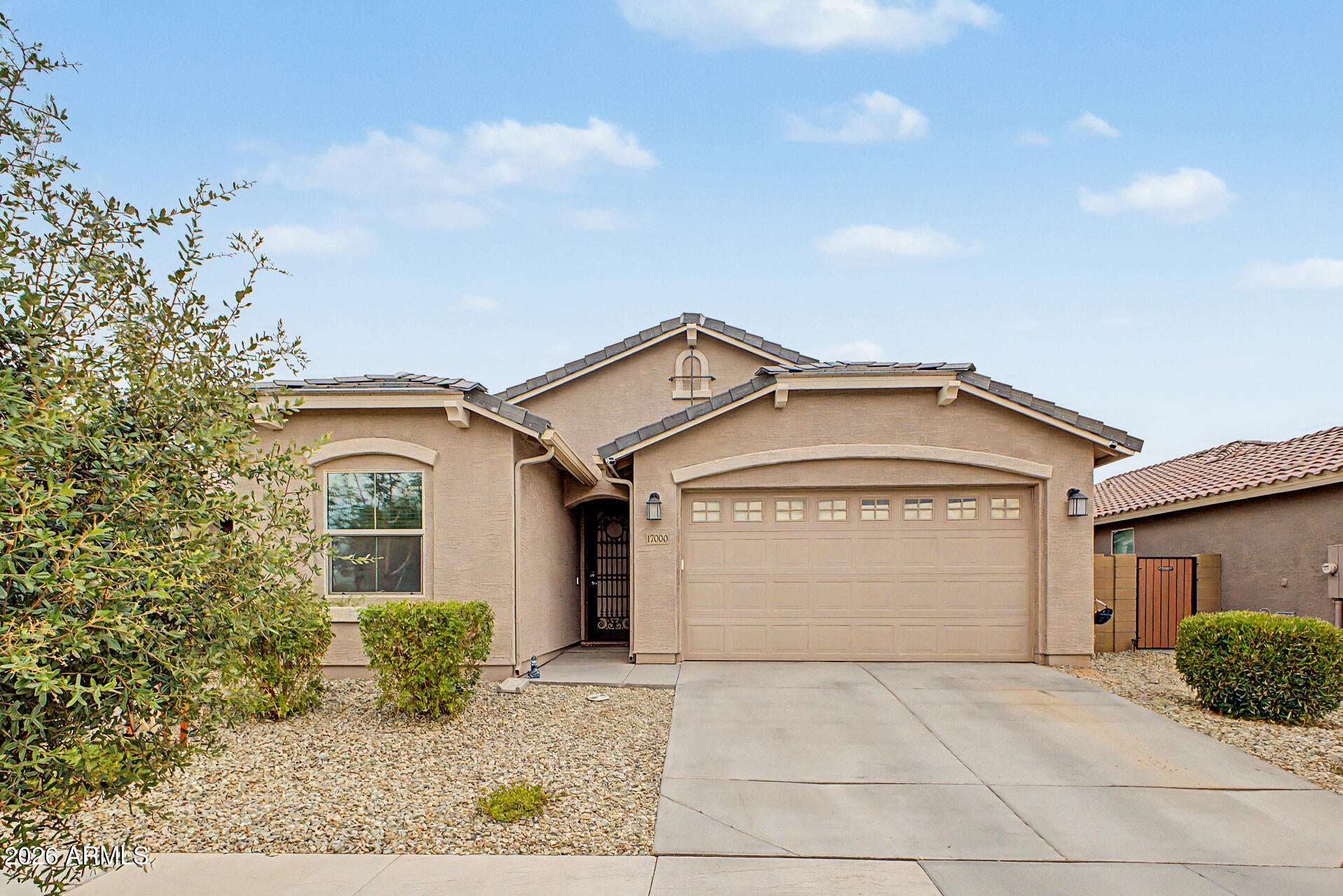 17000 W WEEPING WILLOW Road