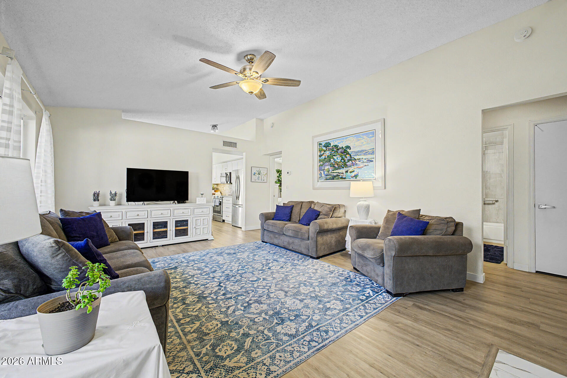 4711 E PIEDMONT Road