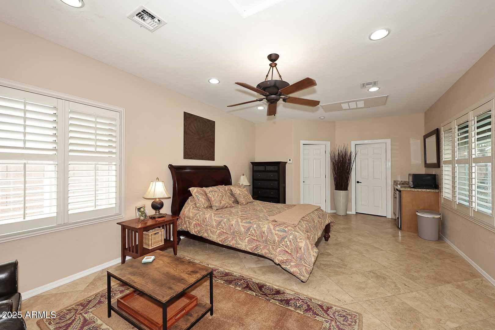 1303 W Spirit Drive