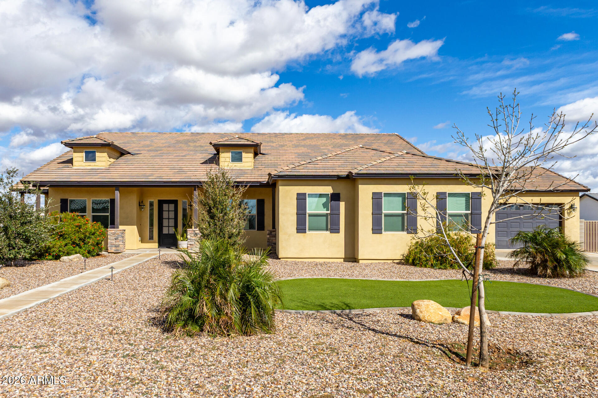 9110 W GARNET MOUNTAIN Drive