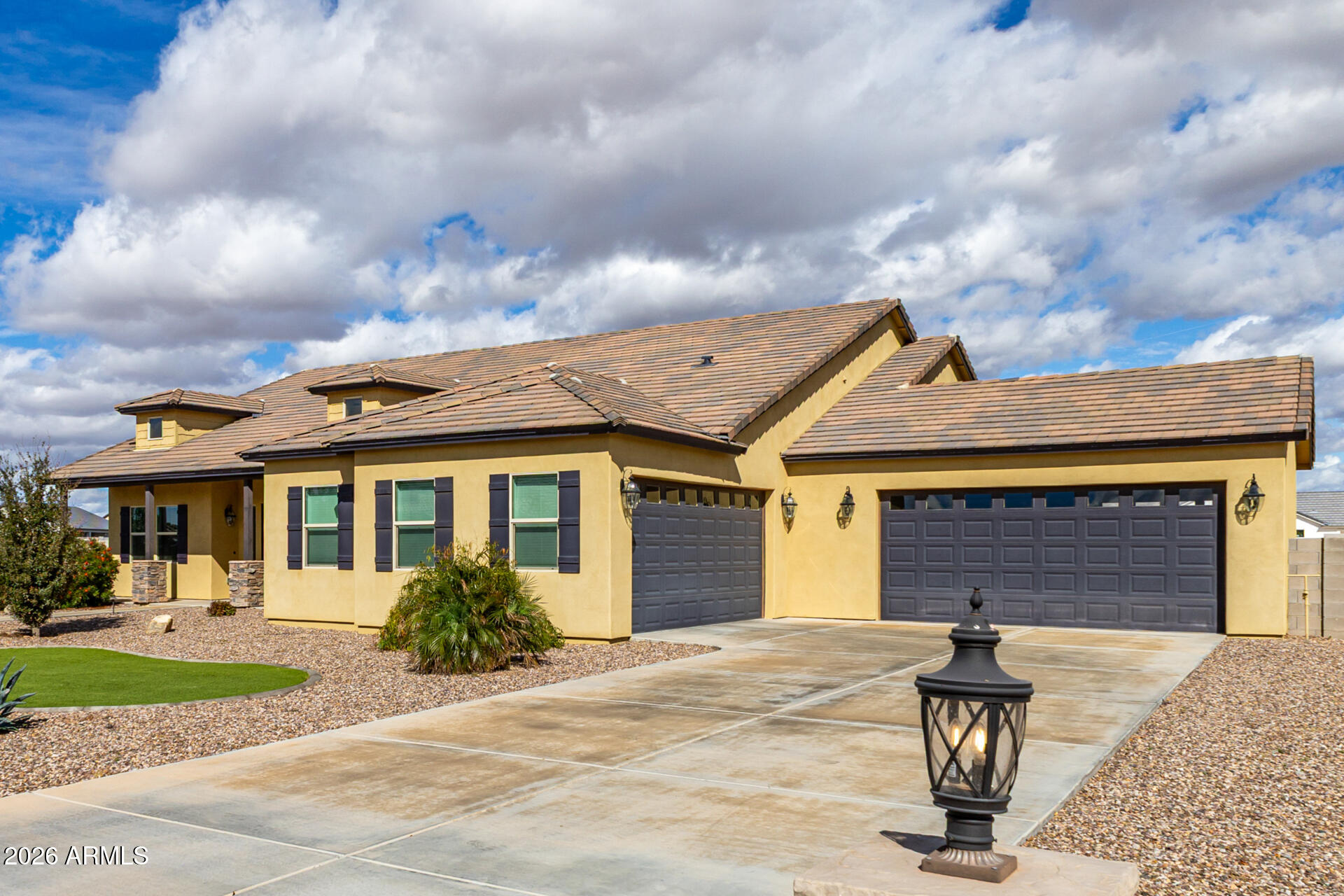 ARROYO VERDE ESTATES - Residential