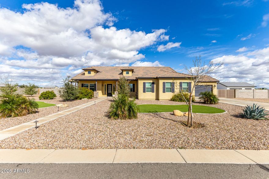 HONEY STOP THE CAR!!!!!
Beautiful, Pristine, Gently lived in home with Neutral Palette, Soaring Ceilings, Mountain views, Garage with Pass Thru, Extended Garage, RV Gate, Expansive Backyard awaiting your Personal Touch!!. Low maintenance front yard. 
SS Appliances, Beautiful Neutral tile floors throughout, Granite Countertops, Tons of Storage,  French doors in Main Bedroom, This Home Will NOT Disappoint!  1 Mile from I-10 Freeway!