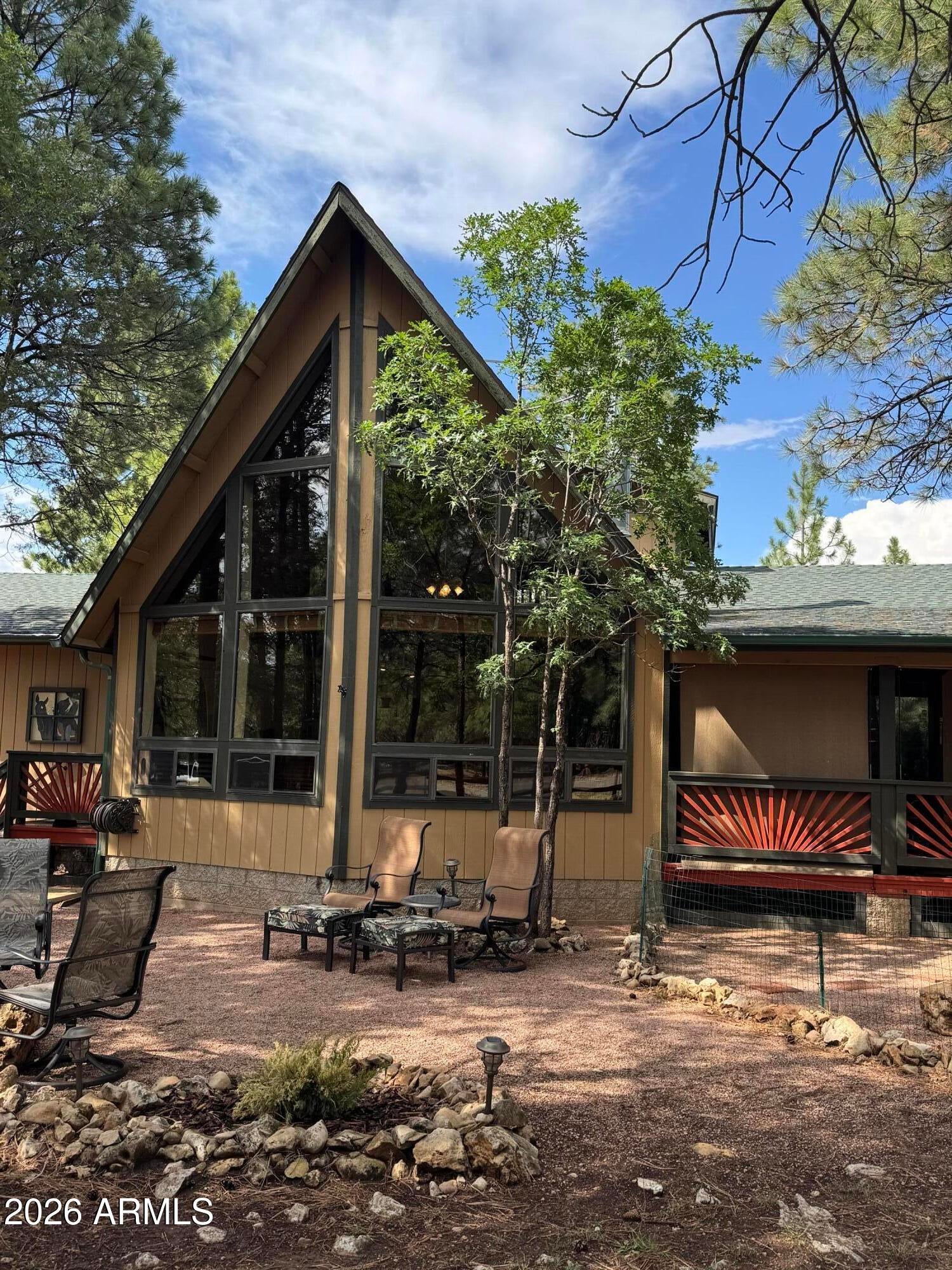 4303 NAVAJO Drive