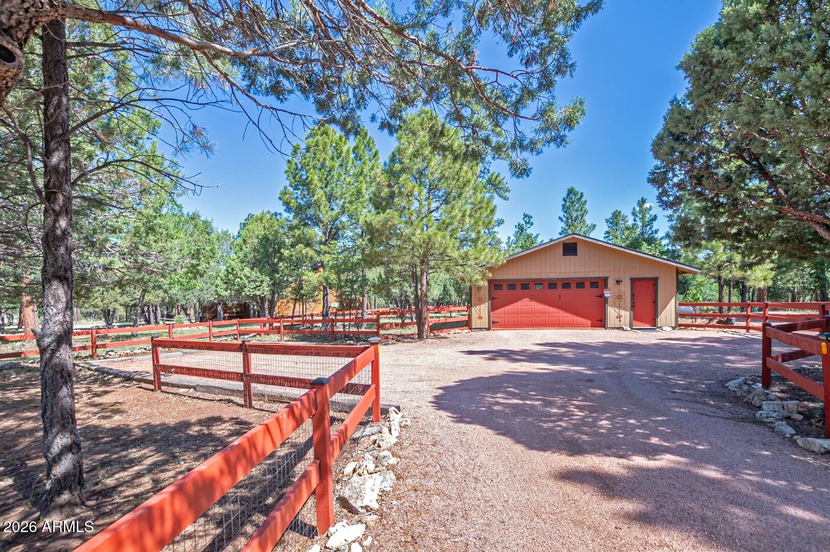 4303 NAVAJO Drive