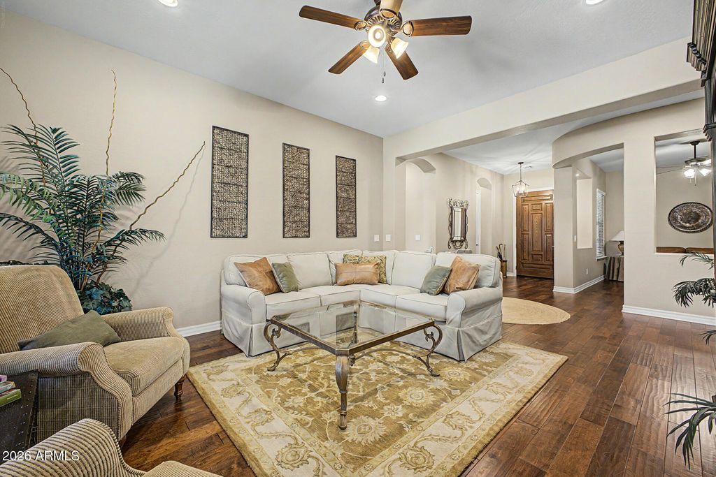 Photo of 582 W Zion Place, Chandler, AZ 85248 (MLS # 7026038)