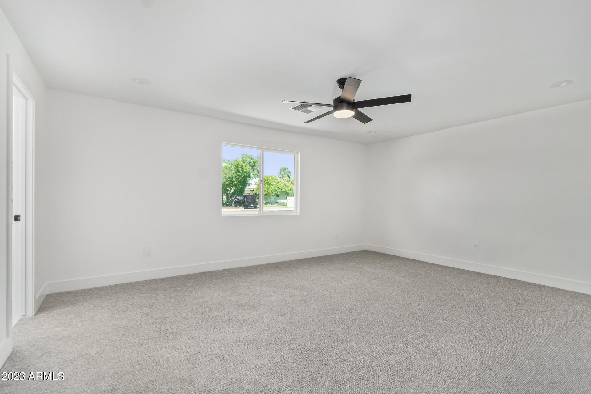 GROSSE POINTE - Residential