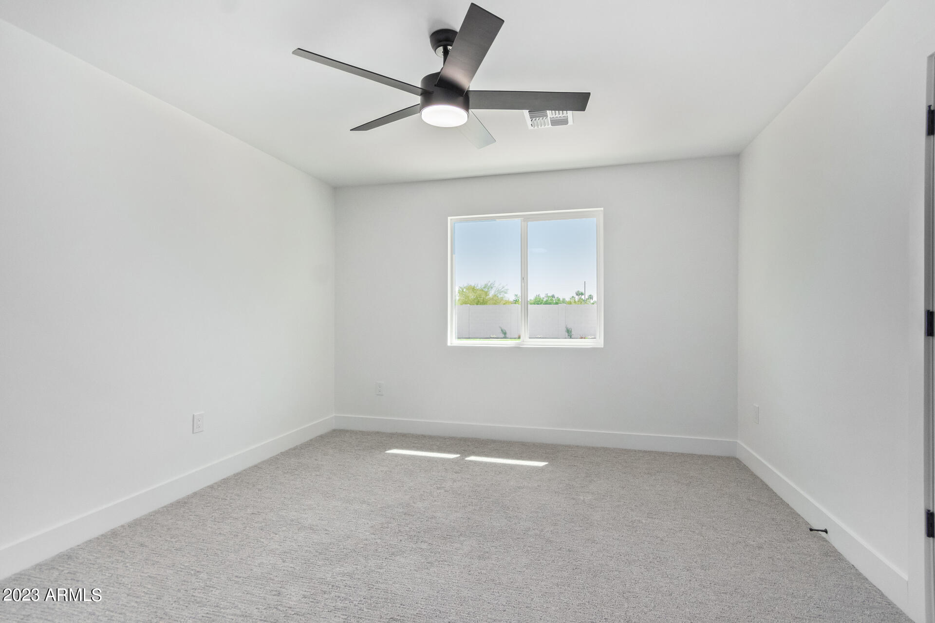 GROSSE POINTE - Residential