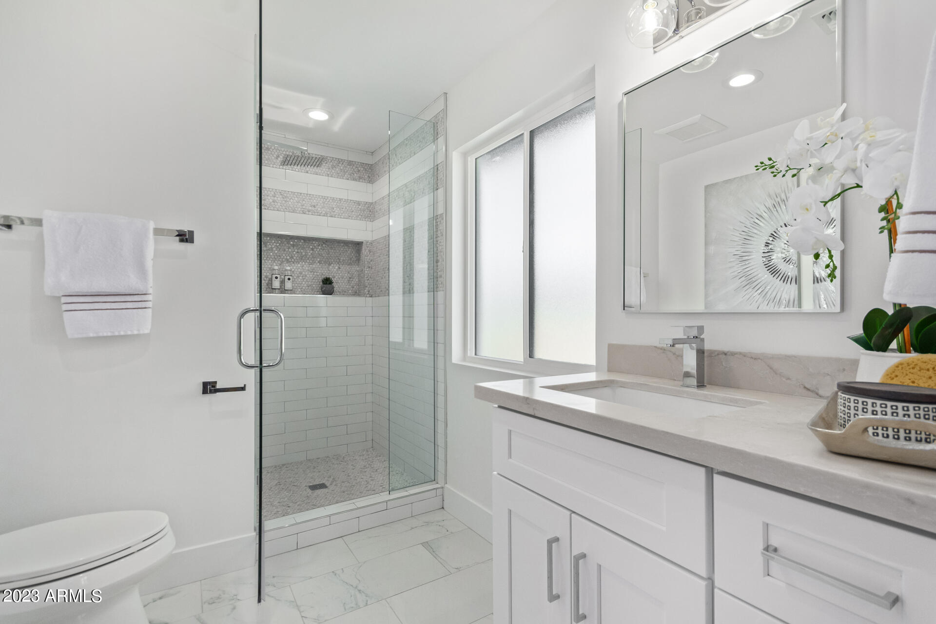 GROSSE POINTE - Residential