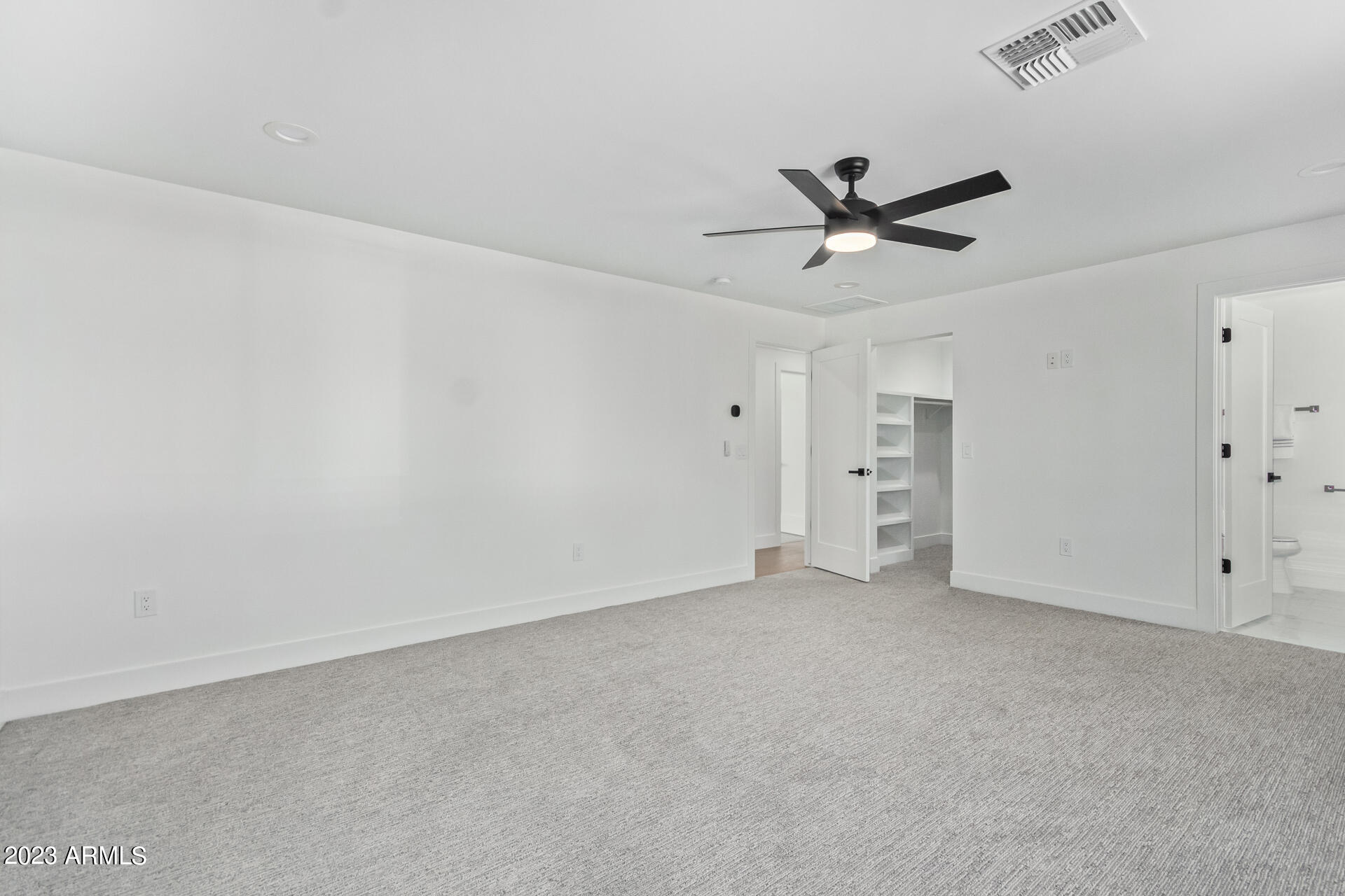 GROSSE POINTE - Residential