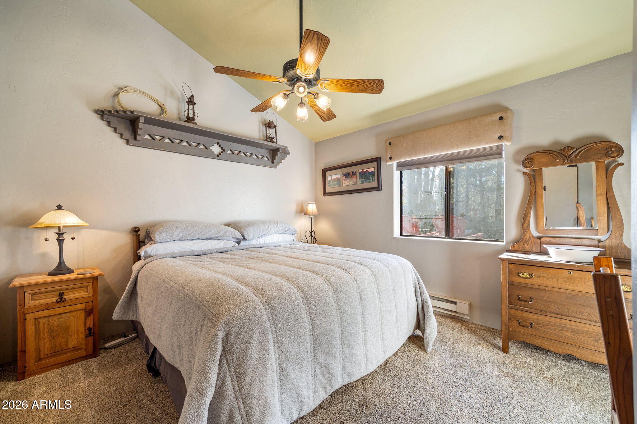 3824 W BERMUDA Circle