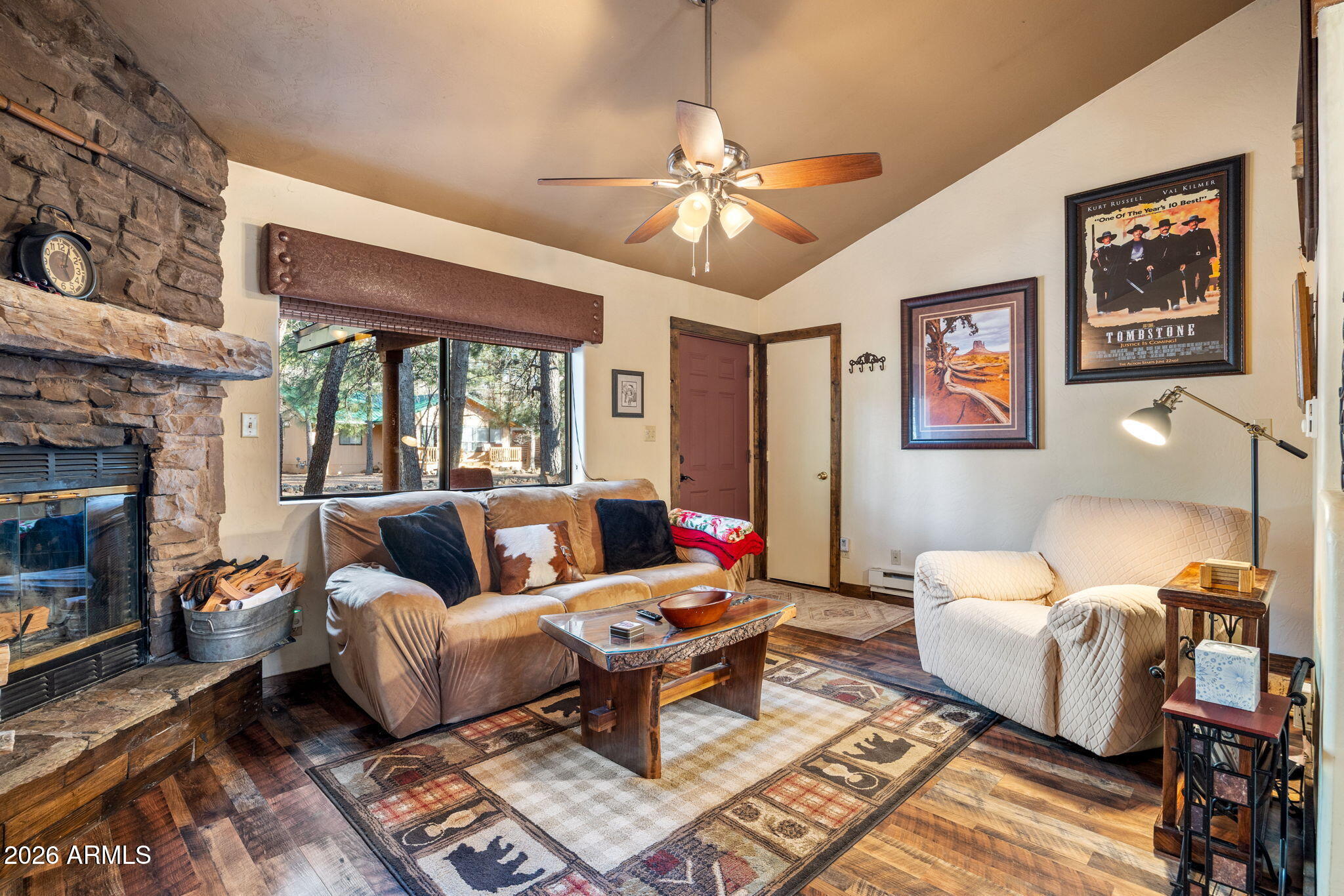 PINETOP LAKES MOUNTAIN HOMES UNIT 1 - Residential