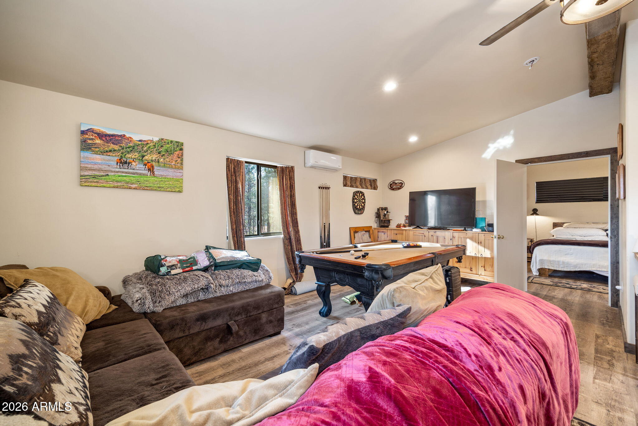 PINETOP LAKES MOUNTAIN HOMES UNIT 1 - Residential