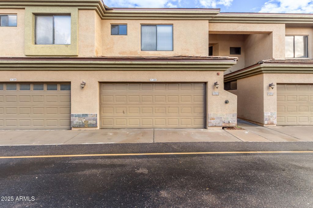 Photo of 705 W Queen Creek Road #1208, Chandler, AZ 85248 (MLS # 6950140)