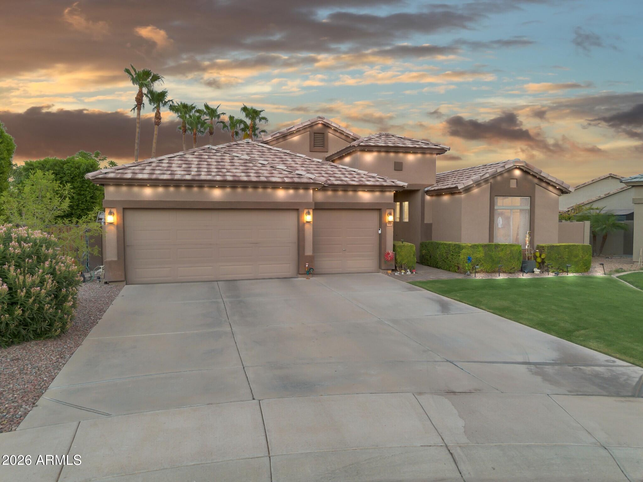 995 S PUEBLO Street