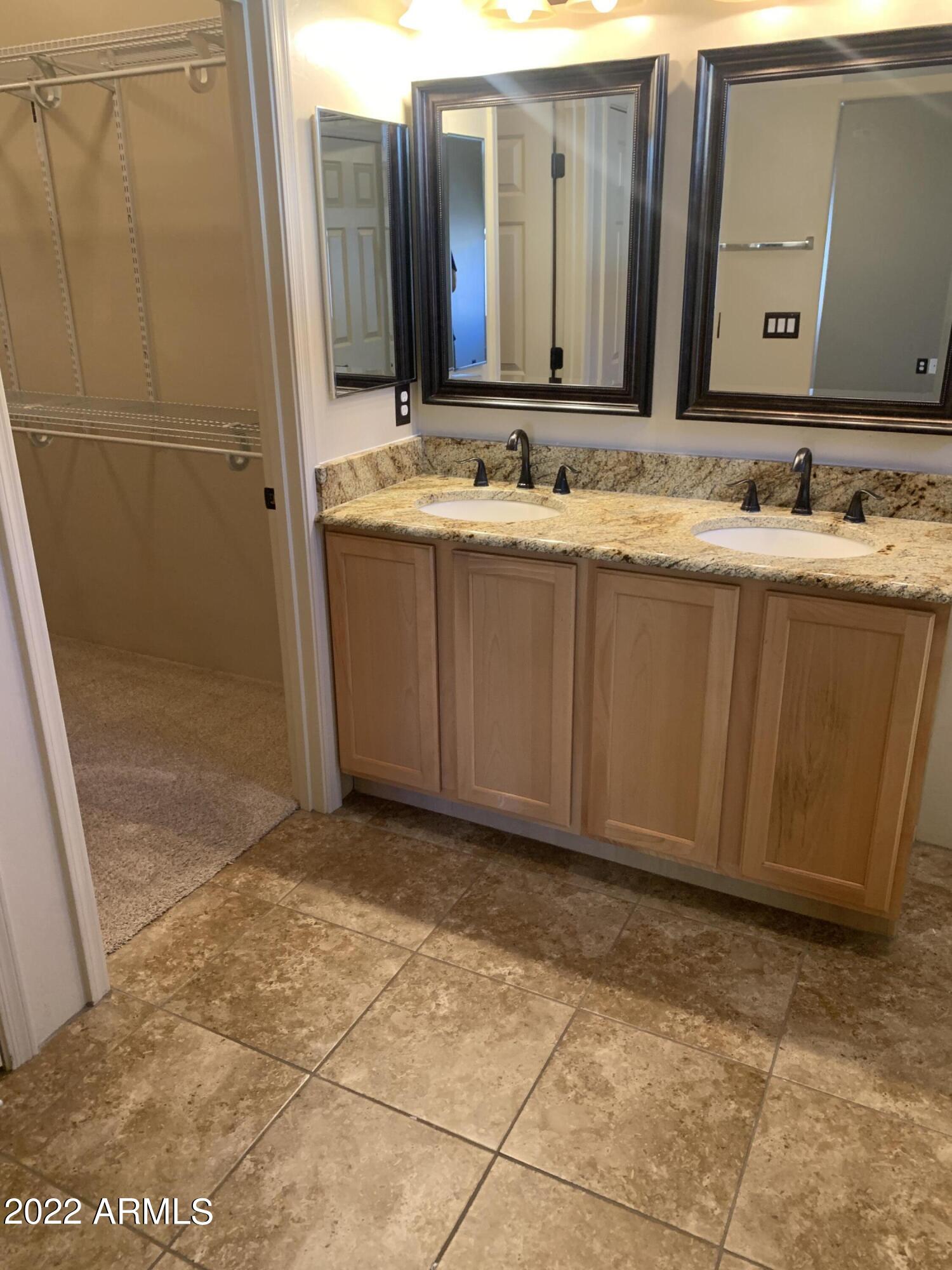 REFLECTIONS AT VALIENTE - Residential Lease