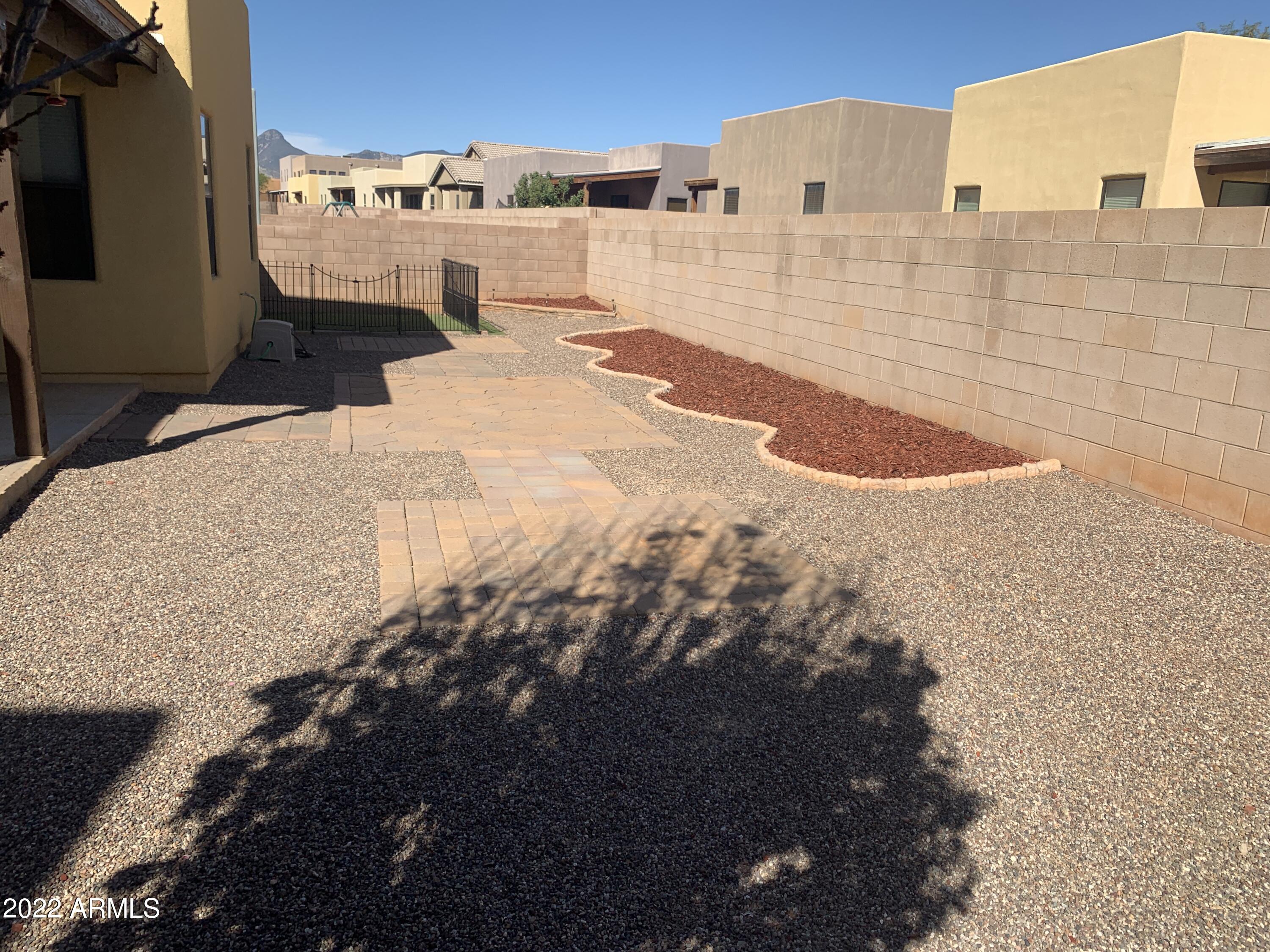 REFLECTIONS AT VALIENTE - Residential Lease